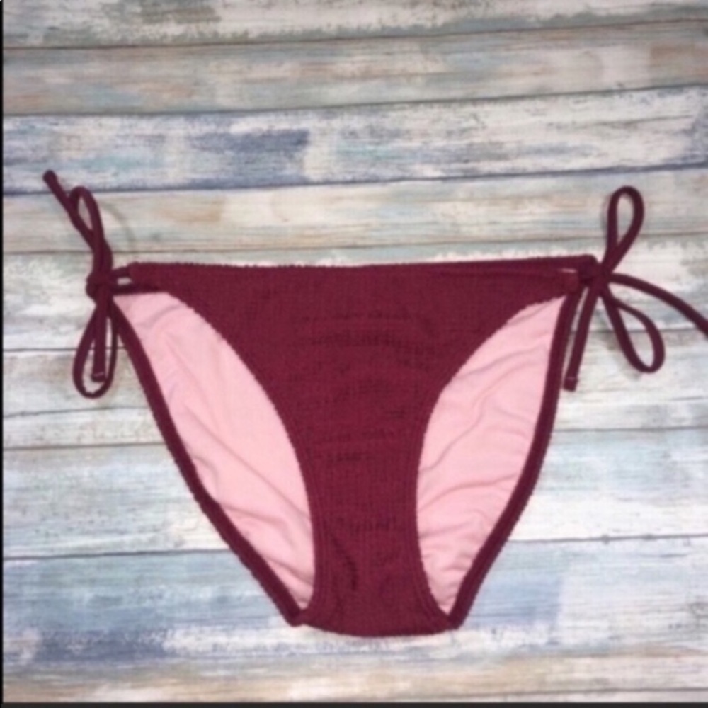 Xhilaration Red Tie Side Bikini Bottoms Women’s Large Hipster Swim